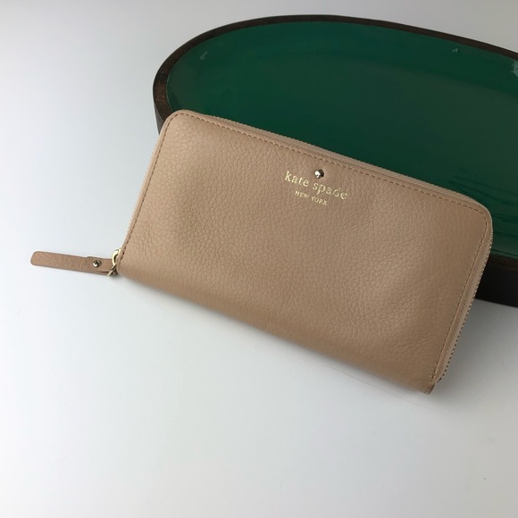 kate spade Handbags - Kate Spade tan pebble leather gold accent wallet